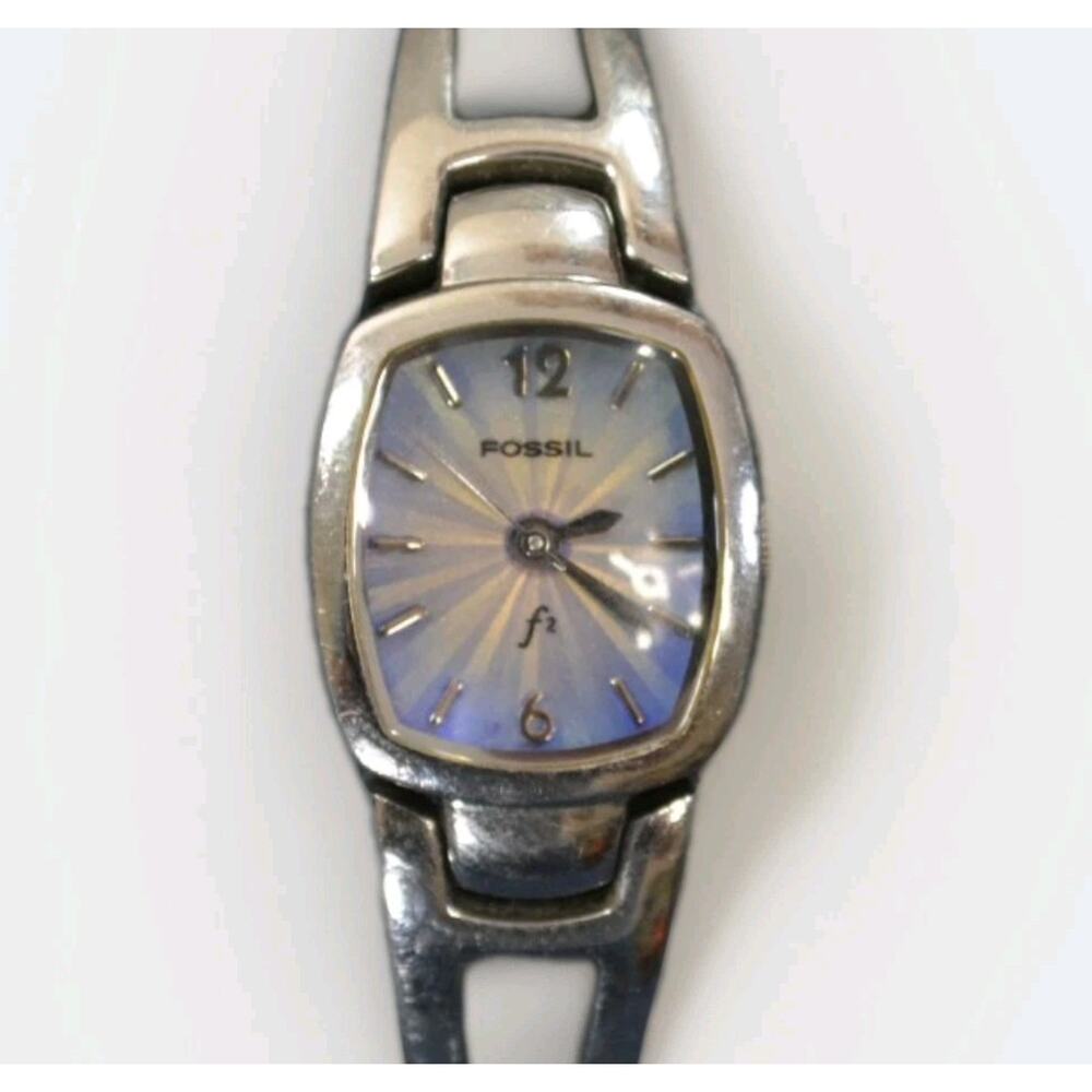 Fossil F2 Watch Womens ES-9748 Quartz Analog 18mm Case Three Hands Purple Dial